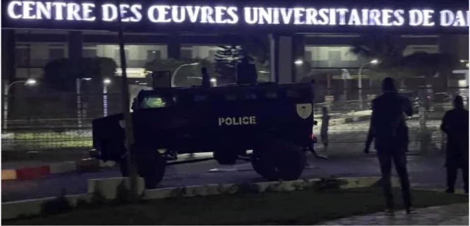 Bataille rangée entre étudiants à l’Ucad : Ce que l’on sait sur le déchaînement de la violence.