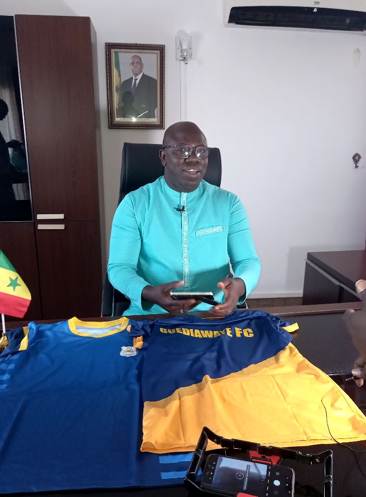 Le derby de la banlieue au stade Abdoulaye Wade le Maire Ahmed a offert 2 millions de frs en guise de transport…