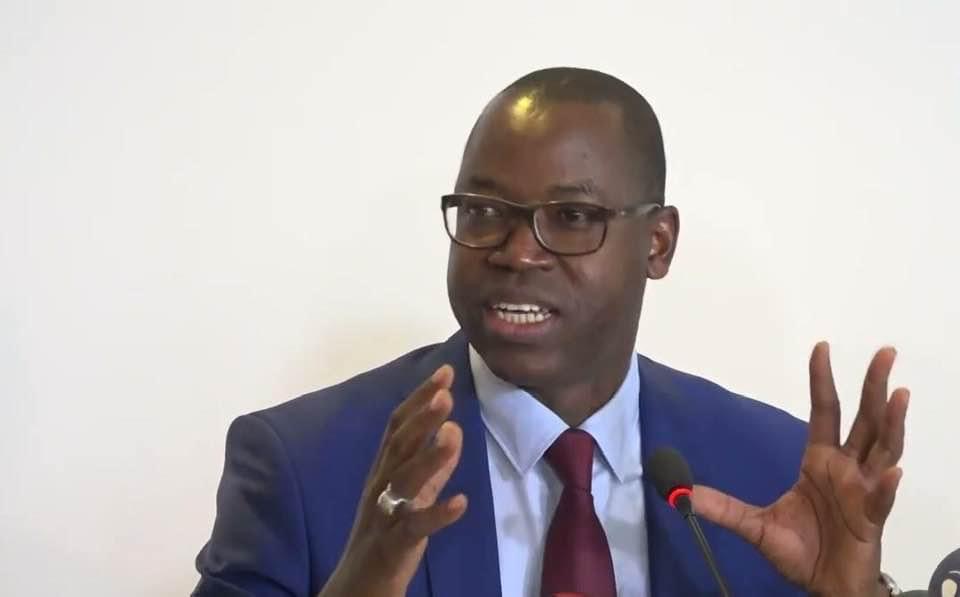 Yankhoba Diatara souhaite démissionner de son poste de Ministre