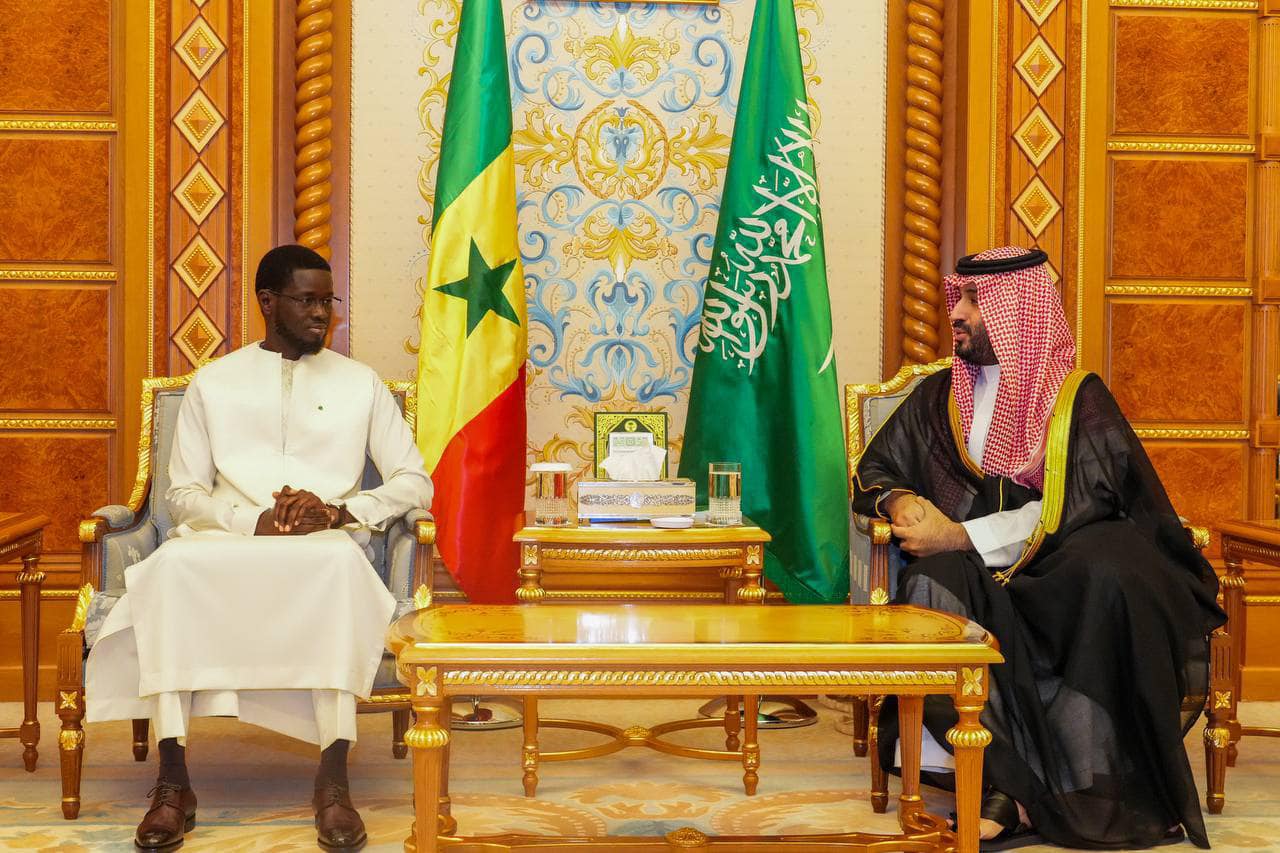 La Masterclasse Inspirante du Président Bassirou Diomaye Faye au Sommet d’Arabie Saoudite