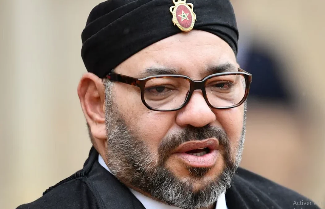 Le Roi Mohammed VI du Maroc opéré à l’épaule gauche après une chute sportive