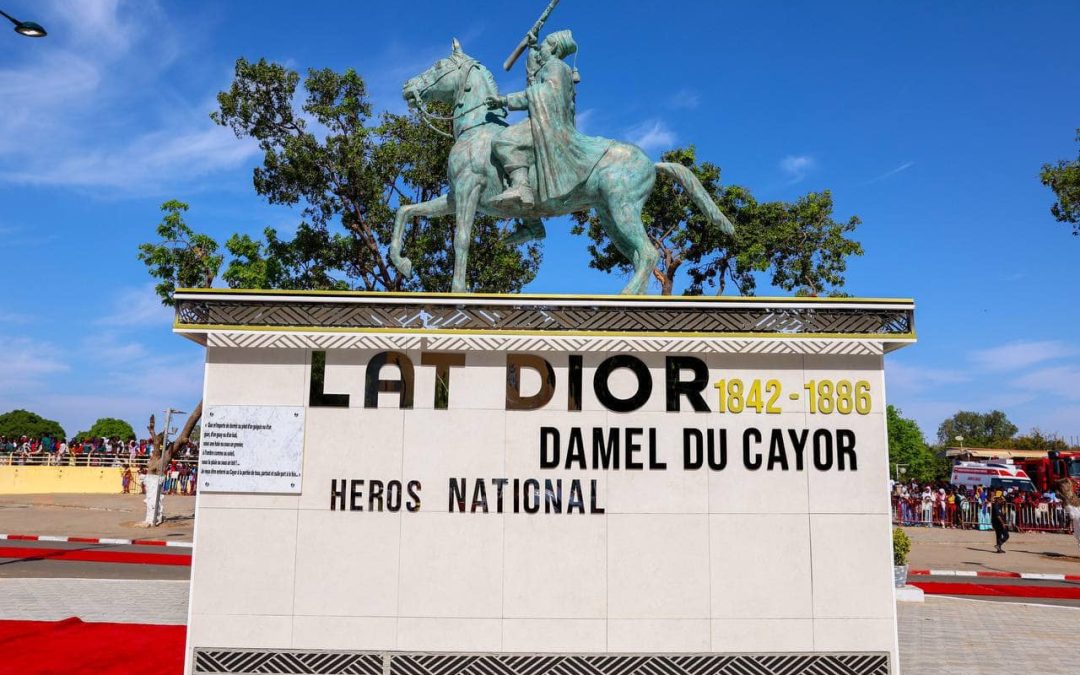 Inauguration d’un Monument en Hommage à Lat Joor Ngoné Latyr Joop : Une Célébration de l’Héritage et de la Souveraineté Nationale