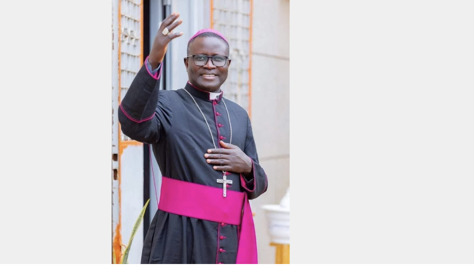Nomination d’un nouvel archevêque à Dakar : Le Président Bassirou Diomaye Faye félicite Monseigneur André Guèye